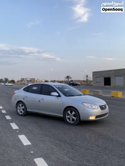 Hyundai Avante SE 4