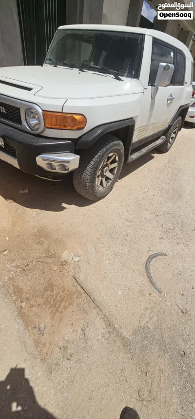 تويوتا FJ GXR 3