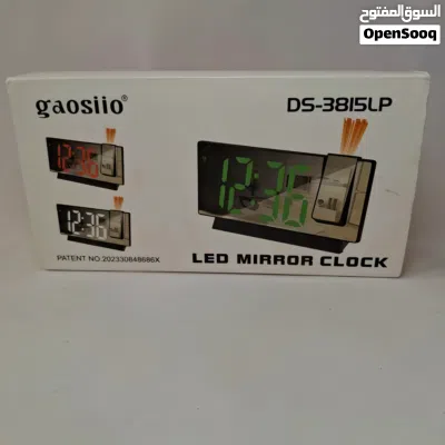 ساعة منبه رقمية مزودة بجهاز عرض LED مقاس 7.8 بوصة مع إمكانية ضبط درجة حرارة العرض بزاوية 180 درجة 3