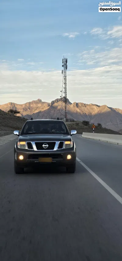 Nissan Pathfinder SL 2
