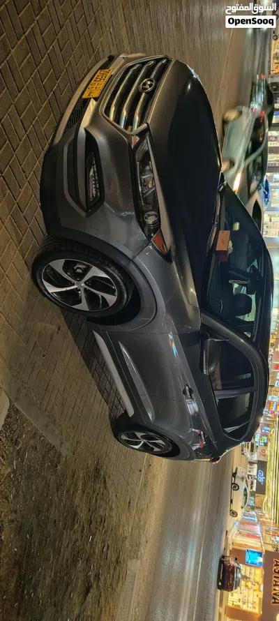 Hyundai Tucson Limited 4