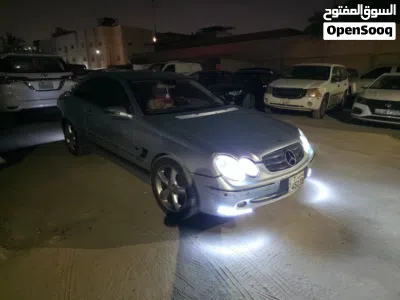 Mercedes Benz CLK-Class CLK 240 2