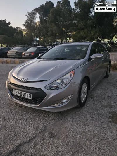Hyundai Sonata SE 4