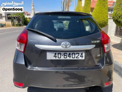 Toyota Yaris SE 3