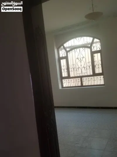 فله للايجار في بيت بوس اوال ساكن 2