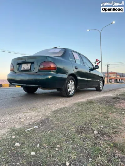 Hyundai Accent Standard 3