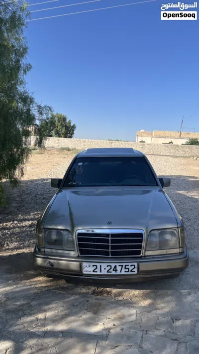 مرسيدس بنز الفئة-E E 200 3