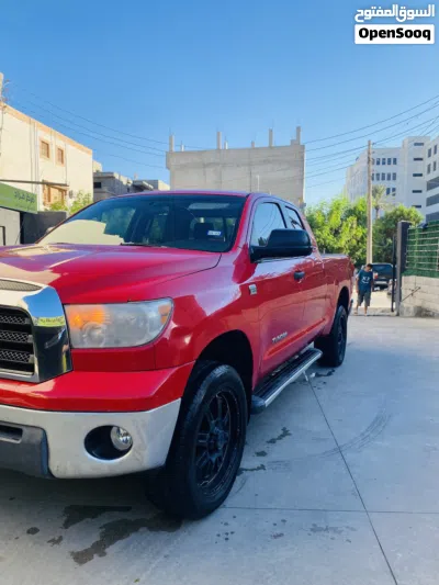 Toyota Tundra SR5 4