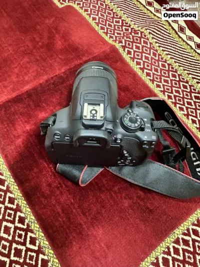 للبيع كامرة كانون 700D بحالة الوكالة 2