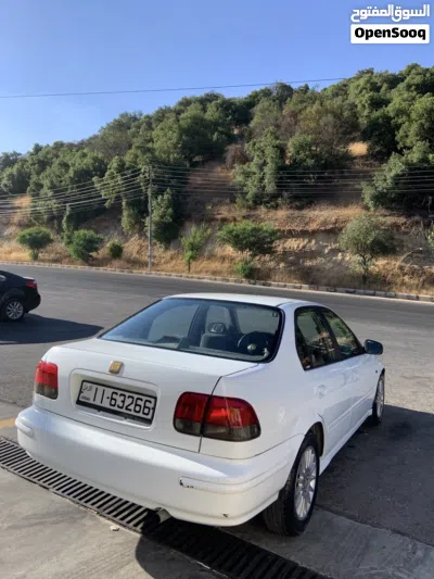 Honda Civic LX 4