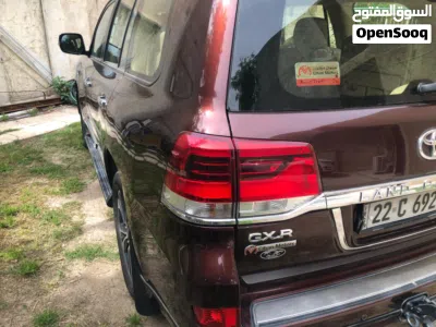 Toyota Land Cruiser GXR 3