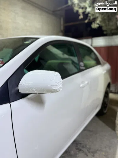 Toyota Corolla LE 3