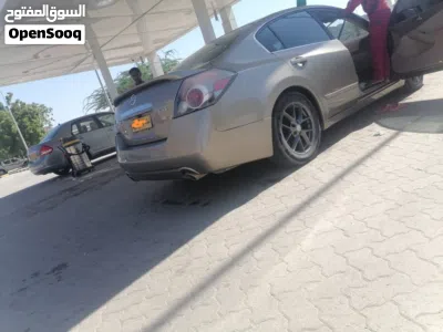 Nissan Altima SL 2