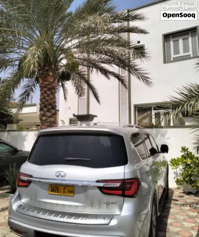 إنفينيتي QX80 Limited 2
