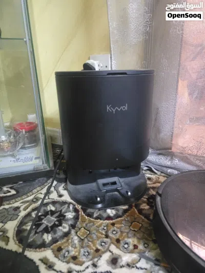 cleaning robot cubovac very less used 3