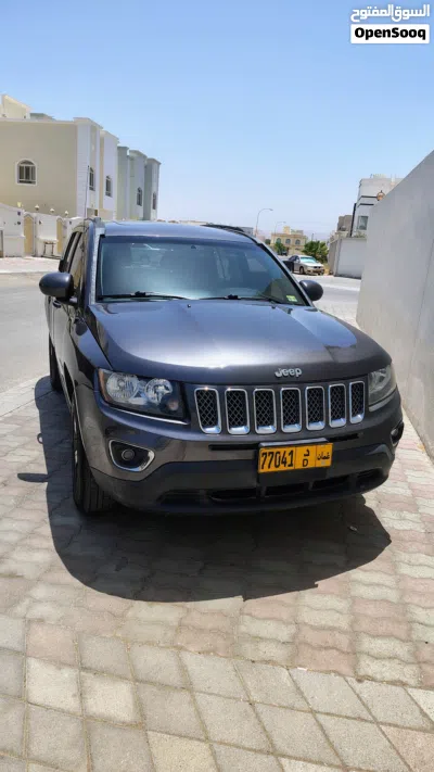 Jeep Compass Sport 2