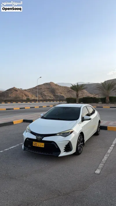 تويوتا كورولا SE 3