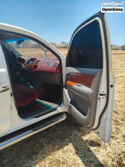 Toyota Hilux GLX 4
