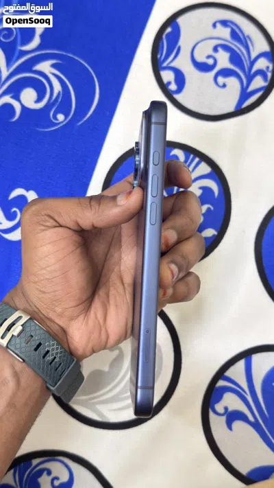 iPhone 17 Pro Max 256 GB model A 3526 4