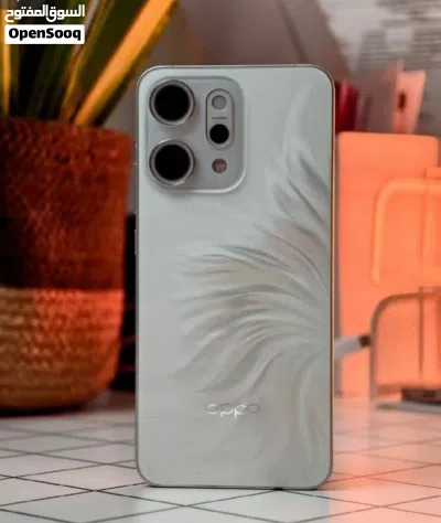 هل أنت مستعد تمتلك موبايل يخطف الأنظار من أول نظرة OPPO Reno 14 Pro مش مجرد موبايل. 3