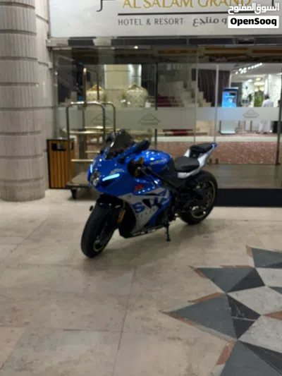 سوزوكي GSX-R1000R 4