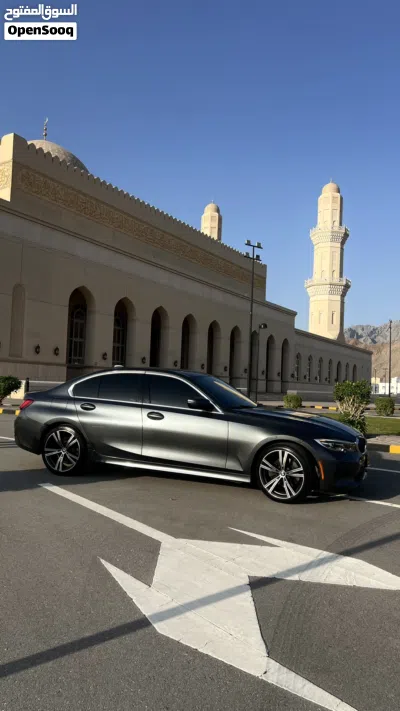 BMW 3 Series 330i 3