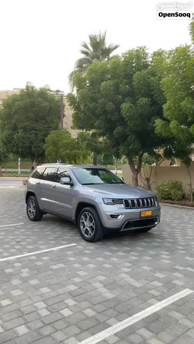 Jeep Grand Cherokee Limited 2