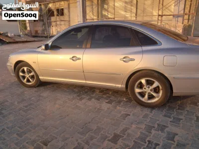 Hyundai Azera Standard 3