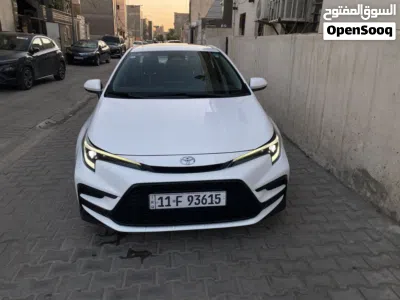 Toyota Corolla Hybrid 3