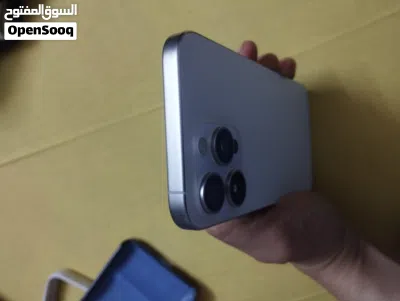 iphone 15 pro max للبيع بحالةالزيرو معفي ضريبة وتر بروف بالعلبة والشاحن الاصلي 4