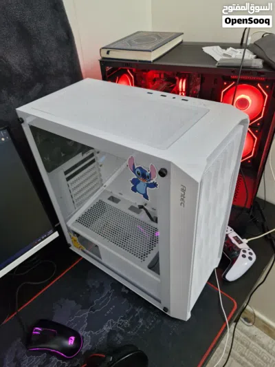 العنوان: كيس كمبيوتر Antec أبيض مميز ونظيف جداً للبيع 2