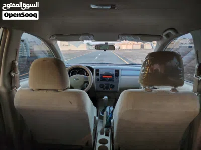 نيسان تيدا 4