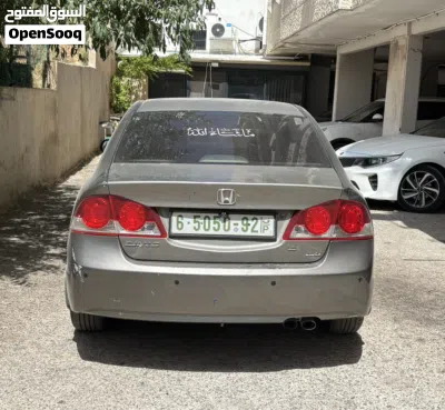 هوندا سيفيك ⁦LXi⁩ 2