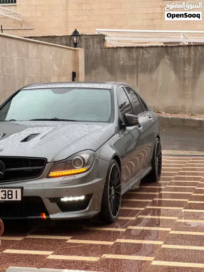مرسيدس بنز الفئة-C C 250 2