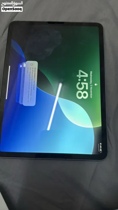 آيباد برو 2022 مع شريحه و وافاي M2 256 GB 2