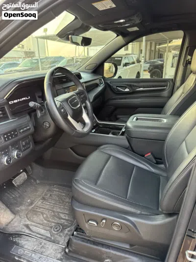 GMC Yukon Denali 3