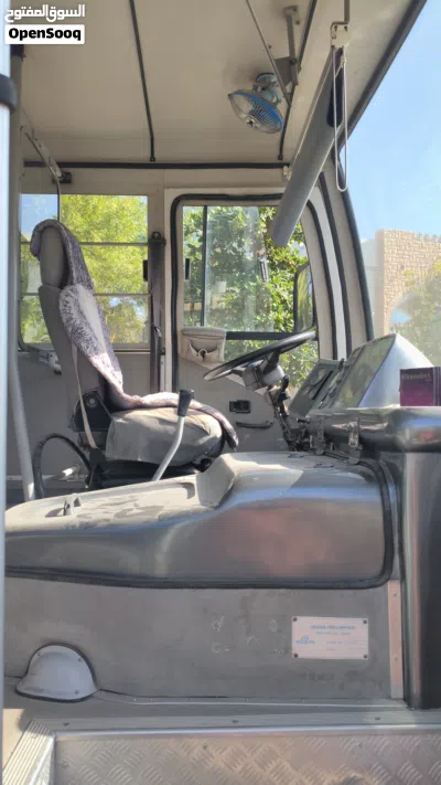 BUS Ashok Leyland Falcon 3