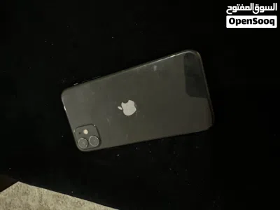 Iphone 11 , battery 82 2
