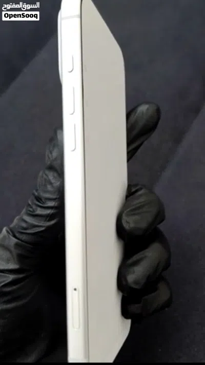 iPhone 17 Pro Max 256GB White Brand New Sealed 4