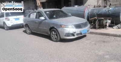 Kia Lotze 2