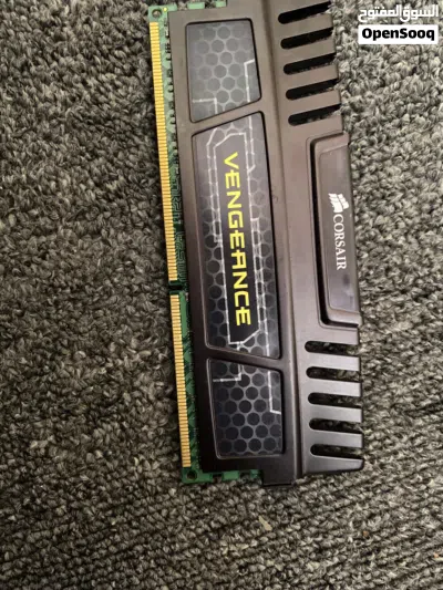 رام نوع DDR3 12G مقطوع من السوق نادر و السعر قابل للنقصان مع الدردشة و القطعة للpc وليست للكمبيوتر 3