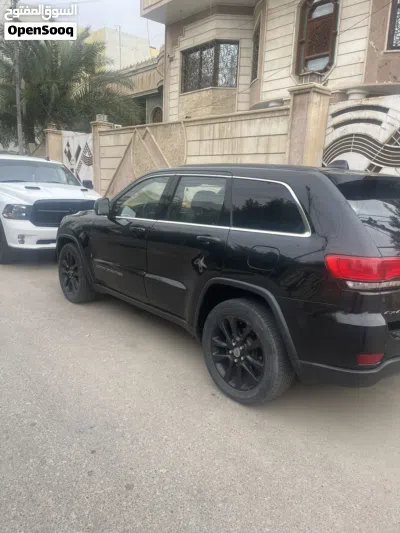 جيب جراند شيروكى Laredo 2