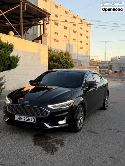 Ford Fusion Titanium 2