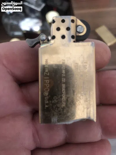 ولاعة امريكية نوع zippo وساعة اورينت وQ&Q وقلمين الماني وعمل 4
