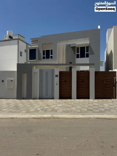 للبيع فيلا سكنية – المعبيلة الجنوبية السابعه (مساحة البناء: 345 م2) 2