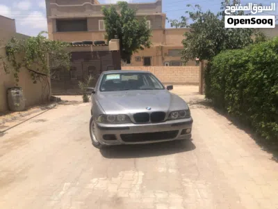 بي ام دبليو الفئة 5 520 2