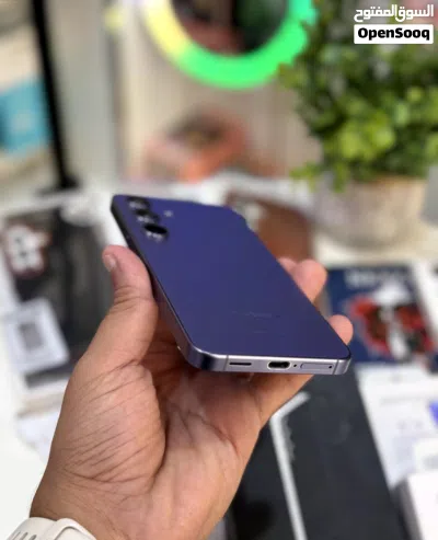عرض خااص : Samsung S24 - 256gb هاتف نظيف جدا بحالة الوكالة بدون اي شموخ أو مشاكل مع ضمان و ملحقات 4