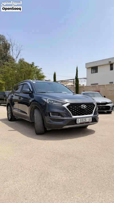 Hyundai Tucson Standard 3