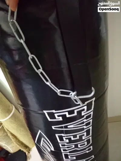 كيس ملاكمة للبيععع جديد شبه مستخدم 4