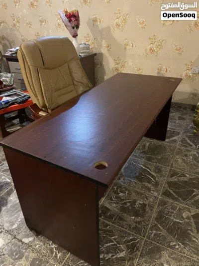 ميز مكتبي مع كرسي رئاسي بسعر مناسب جدا جدا 4